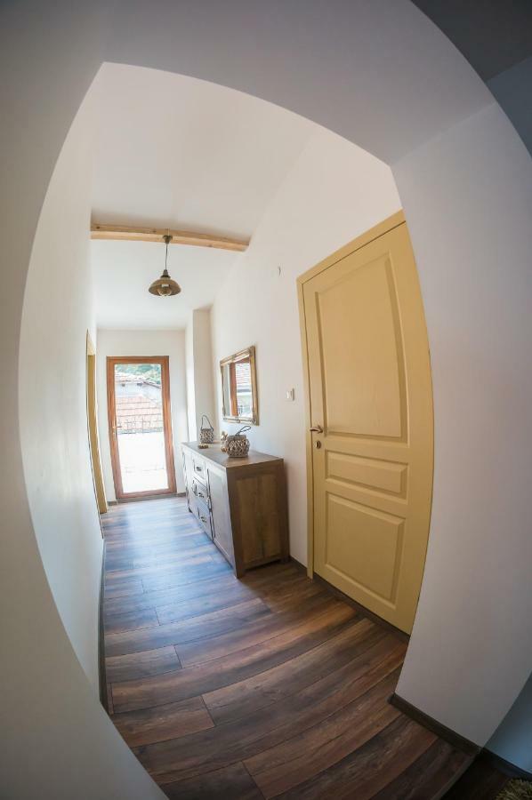 The Old House Guest Rooms And Apartament Пловдив Екстериор снимка